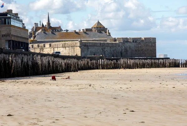 Malo Francie Září 2018 Pohled Pláž Staré Město Saint Malo — Stock fotografie