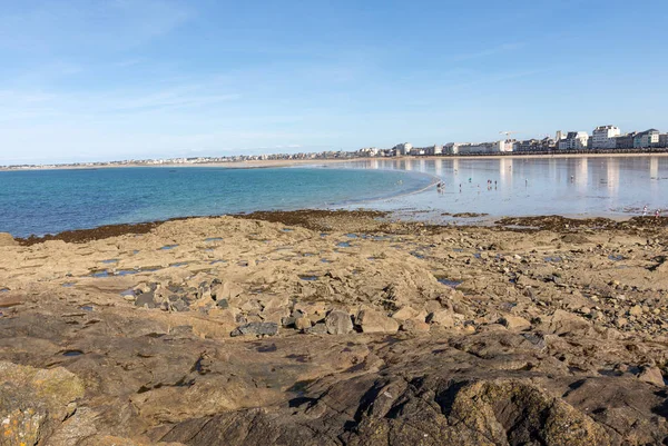 Malo Frankrike September 2018 Huvudstranden Den Berömda Semesterorten Saint Malo — Stockfoto