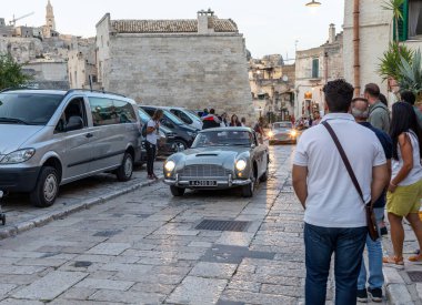 Matera, İtalya - 15 Eylül 2019: Aston Martin DB5, Matera, İtalya 'da 