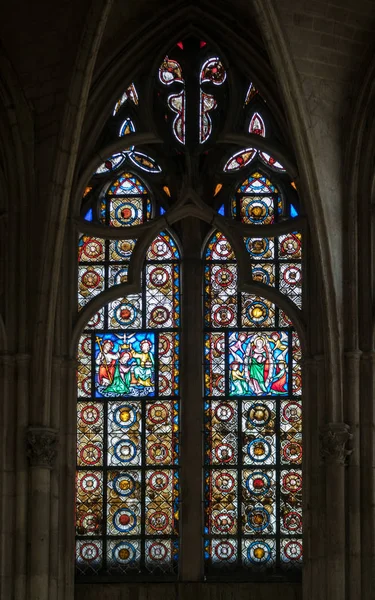 Troyes Fransa Ağustos 2018 Renkli Vitray Pencereler Içinde Basilique Saint — Stok fotoğraf