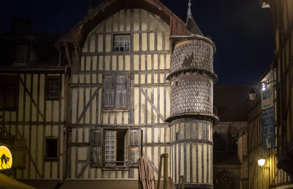 Troyes Francia Agosto 2018 Vistas Del Casco Antiguo Por Noche —  Fotos de Stock