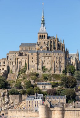 Mont-Saint-Michel, ünlü manastırı olan ada, Normandiya, Fransa