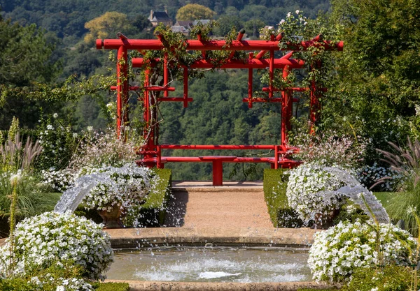 Jardim Branco Pitoresco Jardins Manoir Eyrignac Dordogne França — Fotografia de Stock