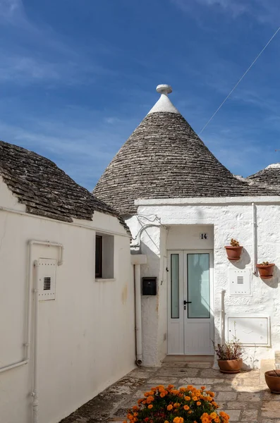 Alberobello Włochy Wrzesień 2019 Wioska Trulli Alberobello Włochy Styl Budowy — Zdjęcie stockowe