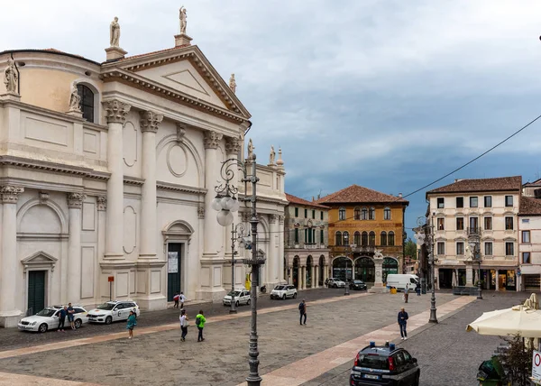 Bassano Del Grappa Italien September 2019 Piazza Liberta Liberty Square — Stockfoto