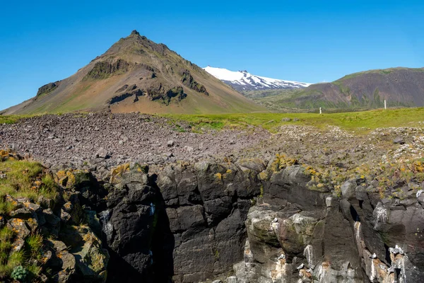 Los Acantilados Entre Arnarstapi Hellnar Snaefellsnes Islandia Occidental —  Fotos de Stock