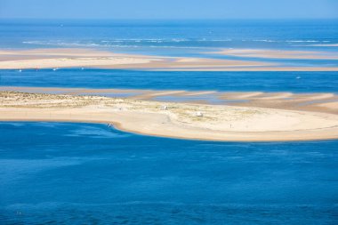 Avrupa 'nın en uzun kum tepeciği olan Pilat Kumulundan bir görüntü. La Teste-de-Buch, Arcachon Körfezi, Aquitaine, Fransa 