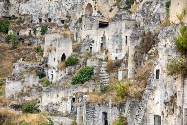 サッソCaveosoはサッシ マテーラの改装された部分ではありません マテーラの歴史地区 バジリカータだ イタリア — ストック写真