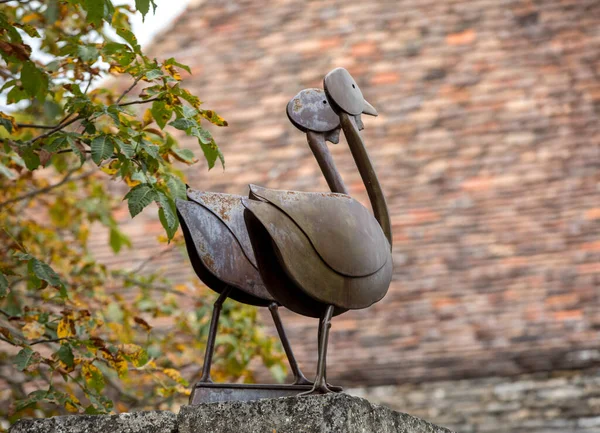 Domme France September 2018 Symbolic Geese Statue Domme 阿基坦 多隆省 — 图库照片