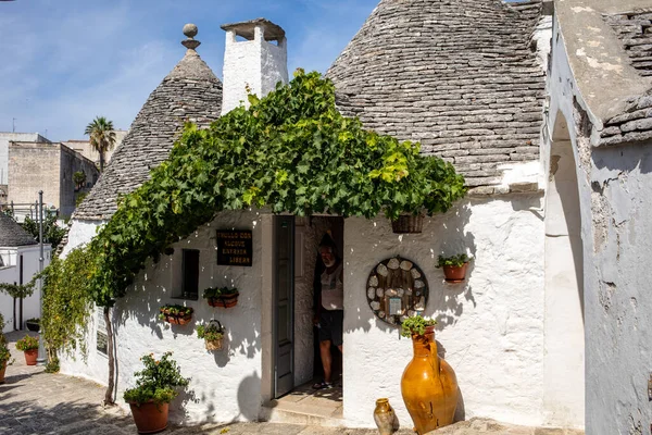 Alberobello Italia Septiembre 2019 Casas Blancas Tradicionales Pueblo Trulli Alberobello — Foto de Stock