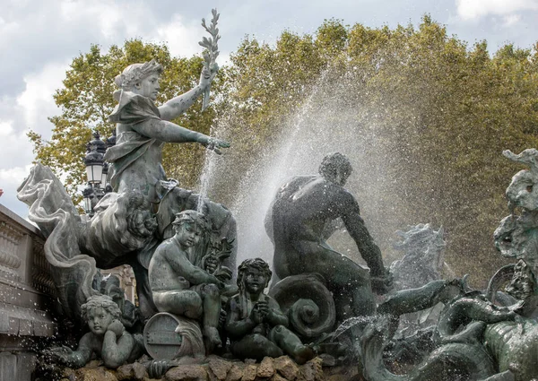 Bordeaux Francja Września 2018 Esplanade Des Quinconces Fontanna Monument Aux — Zdjęcie stockowe