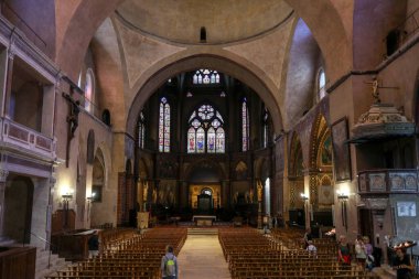 Cahors, Fransa - 15 Eylül 2018: Cahors, Occitanie, Fransa 'daki Saint Etienne Katedrali