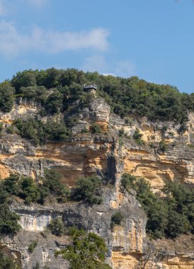 Dordogne, Fransa-7 Eylül 2018: Fransa 'nın Dordogne bölgesinde Jardins de Marqueyssac 'da Belvedere bakış açısı