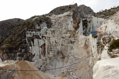 Mermer ocakları - Apuan Alpleri, Carrara, Toskana, İtalya