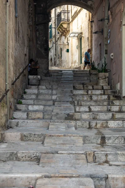 Матера Италия Сентября 2019 Года Мощеная Лестница Переулке Переулка Историческом — стоковое фото