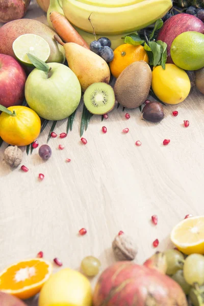 Gemengde biologische groenten — Stockfoto