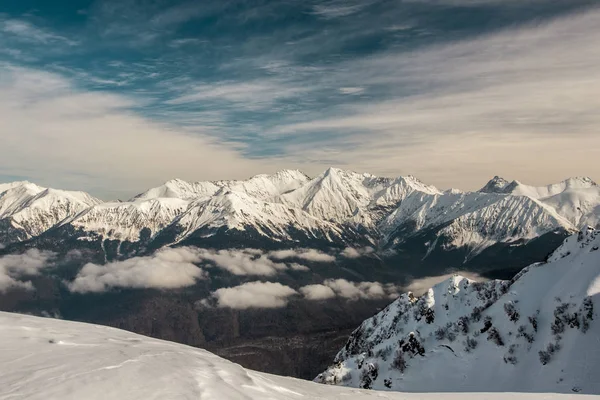 Panorama of the Caucasus mountain range with Ros Peak. In the direction of the southern slope. — Stock Photo, Image