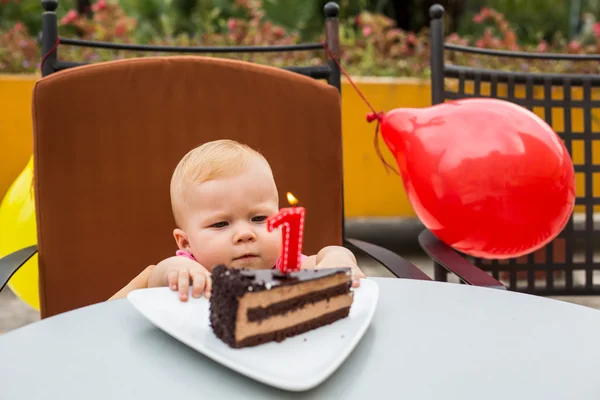 Primeiro aniversário dos bebês — Fotografia de Stock