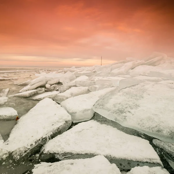 Frozen lake Balaton — Stock Photo, Image