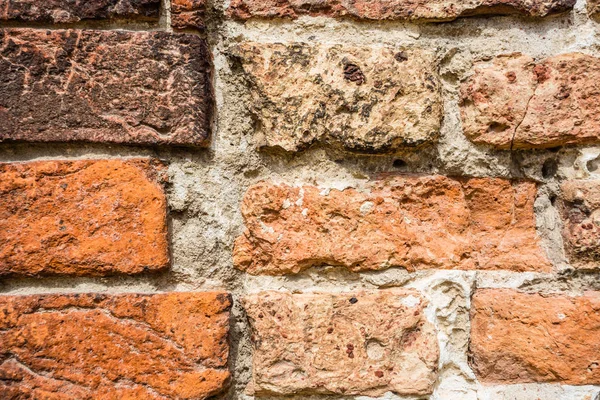 Strukturierter Hintergrund: alte Backsteinmauer — Stockfoto