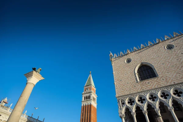 Heiliger markiert platz in venedig. Italien, Europa — Stockfoto