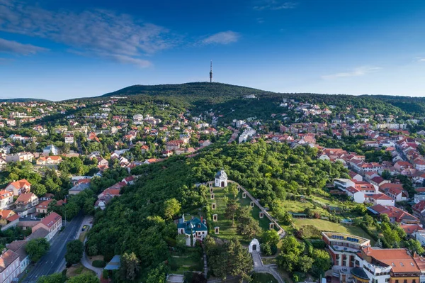 Vogel-eye view van Pecs, Hongarije — Stockfoto