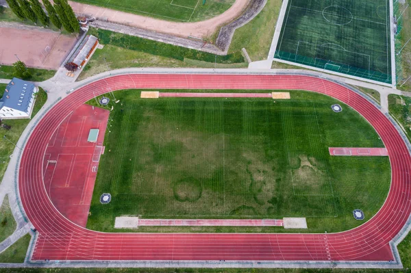 Futbol sahası görünümünü 