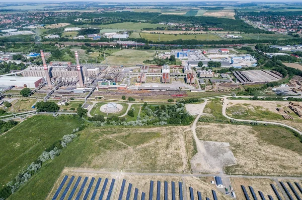 Vue aérienne vers le parc industriel lourd — Photo