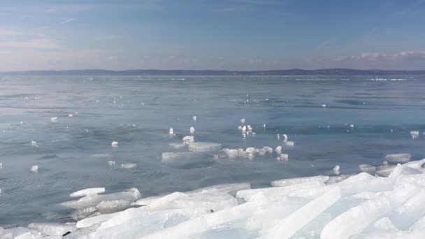 Zugefrorener Balaton — Stockvideo