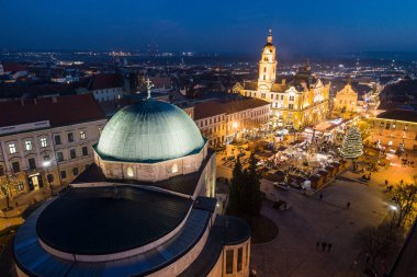 Advent Pecs, Macaristan