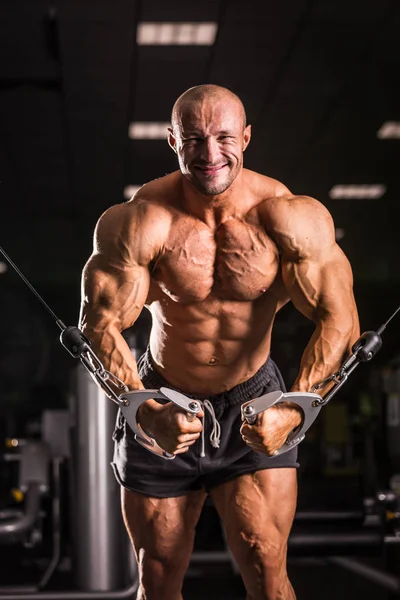 Ausbildung zum Bodybuilder — Stockfoto