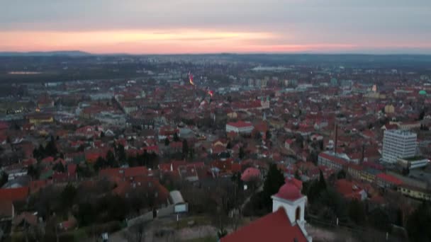 Luftaufnahme Von Der Weißen Kirche Abend — Stockvideo