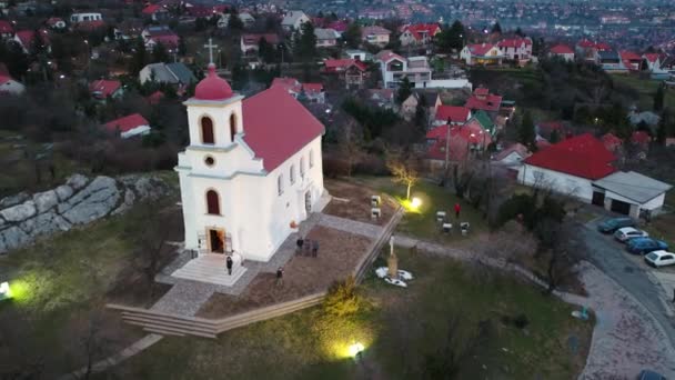 Aerial Shoot White Church Evening — Stock Video