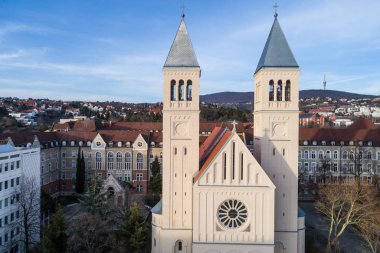Pius Kilisesi. Kuş bakışı