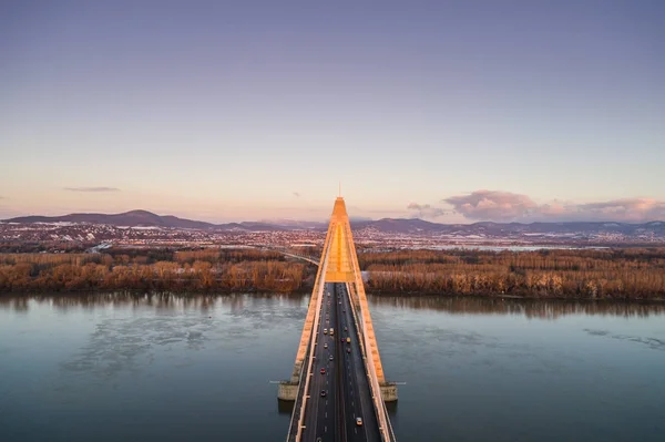 Megyeri-ponte sul Danubio — Foto Stock