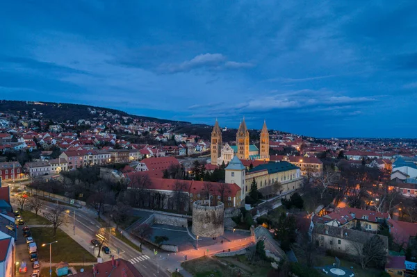 Pecs, Szekesegyhaz. Vista a volo d'uccello — Foto Stock