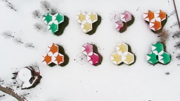 Colorful Sun Umbrellas Winter — Stock Video