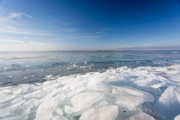 Lago congelado Balaton — Fotografia de Stock