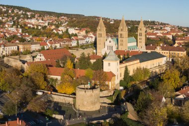 Pecs, Szekesegyhaz. Kuş bakışı