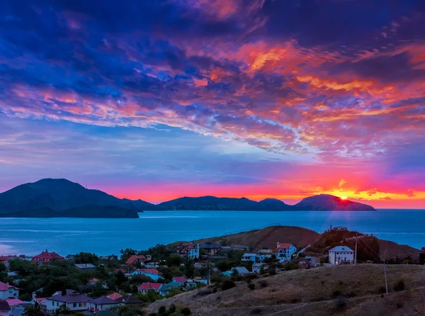 Sunrise over Koktebel, Crimea — Stock fotografie