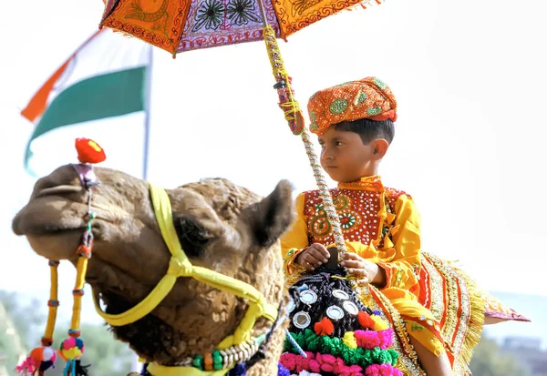 Tradiční velbloudí dekorace konkurence na velbloudech mela v pushka — Stock fotografie