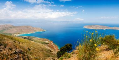 Görünüm Mirabello Bay, Sitia, Crete, Yunanistan