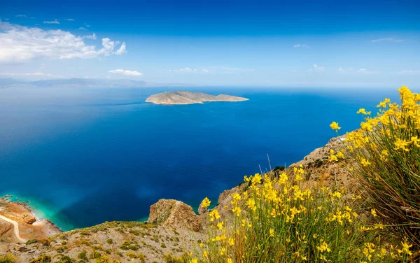 Weergave van Mirabello Bay en Pseira eiland, Sitia, Kreta, Griekenland — Stockfoto