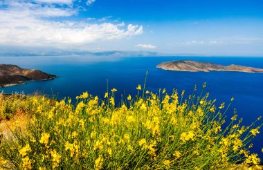 Görünüm Mirabello Körfezi ve Pseira Adası, Sitia, Crete, Yunanistan