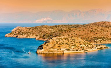 Spinalonga, Crete, Yunanistan ada kale