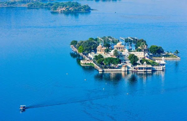 Jag Mandir Palace, sjön Pichola, Udaipur, Rajasthan, Indien — Stockfoto
