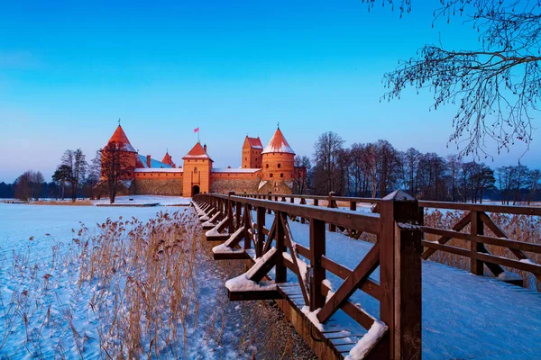 Trakai no inverno, Lituânia . — Fotografia de Stock