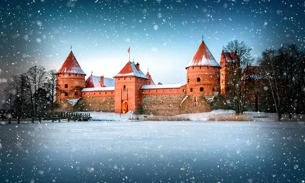 Trakai en invierno, Lituania . — Foto de Stock
