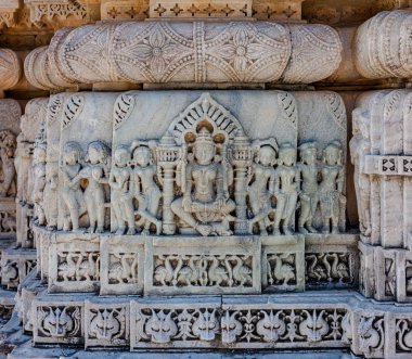  ranakpur antik güneş Tapınağı. Jain Tapınağı oyma.