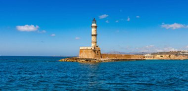 Yunanistan 'ın Girit adasındaki Chania' daki eski Venedik deniz feneri